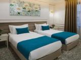 Standard Double room with city view
