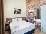 Standard Double room with city view