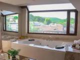 Deluxe Suite with balcony