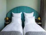 Double room with city view
