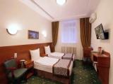 Standard Double room with city view