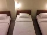 Standard Sextuple room