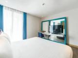 Deluxe room with balcony and with pool view
