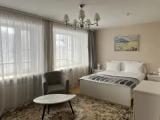 Comfort room with balcony