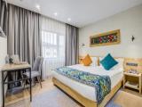 Superior Triple room with city view