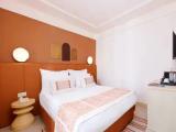 Family Club room with balcony and with garden view
