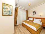 Standard Double room with city view