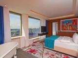 2 Rooms Executive Double Suite with river view
