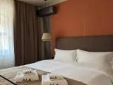Standard room with city view