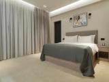 Standard room with courtyard view