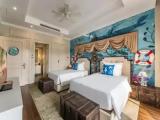 4 Bedrooms Deluxe Family Nautilus Villa with private pool with VinWonders & Safari Ticket