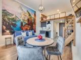 Deluxe Duplex Studio