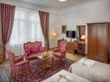 Junior Suite with city view