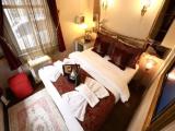 Standard Double room with city view