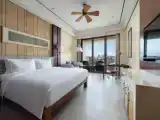 Luxury Double room with balcony and with city view