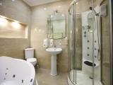 1 room Jacuzzi Twin Suite