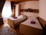 2 Bedrooms Standard Quadruple room with mountain view
