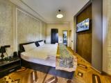 Standard Double room with city view