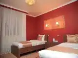 Standard Twin room with balcony