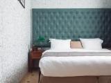 Deluxe room with courtyard view
