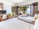 Beach Front Double room with balcony