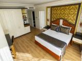 2 Bedrooms Family Jacuzzi Quadruple Suite