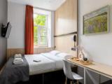 Izzzi Standard Double room