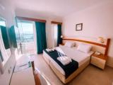 Standard room with balcony and with partial sea view