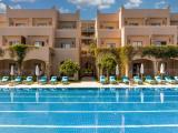 Swim-Up room