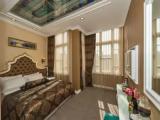 Superior Triple room with city view