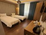 Standard room with city view