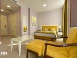 Deluxe Family room with mountain view
