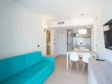 1 Bedroom Apartment with sea view