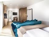 Junior Suite with balcony and with view