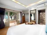 Grand Deluxe Bungalow