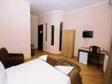 Junior Suite with balcony and with city view