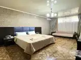Family Quadruple Basement room