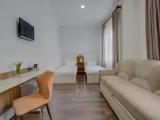Superior Double room with city view