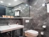 Classic High Floor Twin room with city view