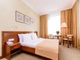 Standard Double room with city view