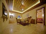 Honeymoon Suite