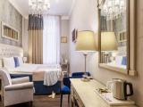 Standard Double room with embankment view
