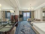 Deluxe room with sea view