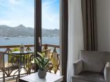 2 Bedrooms Deluxe room with balcony and with sea view