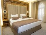 Standard Double room with city view