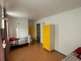 Bed in Dorm (male dorm) with balcony and with mountain view