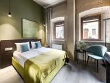 Standard Double room with city view