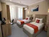 Standard Twin room with view