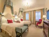 Deluxe Twin room with courtyard view
