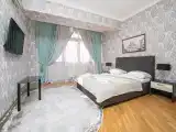 3 Bedrooms Quadruple Suite with balcony